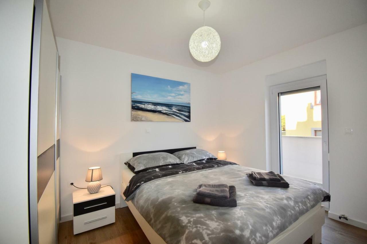 Apartments Mira Пула Екстериор снимка